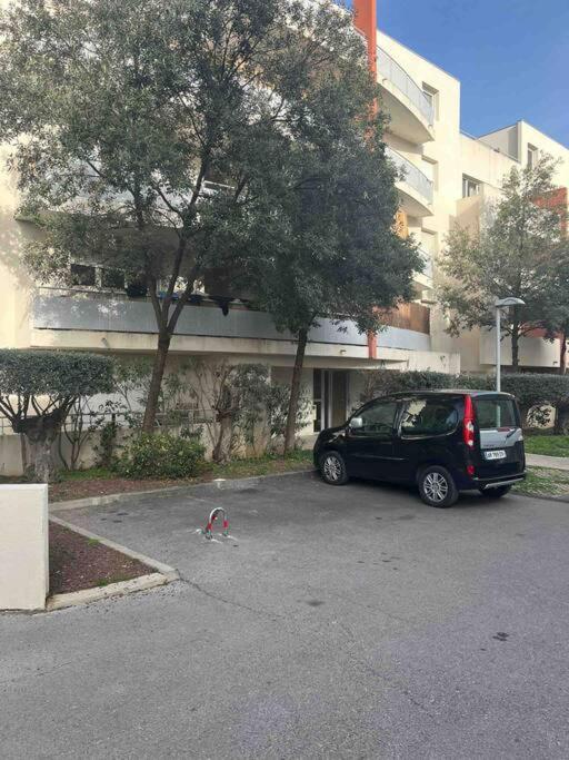 Joli Appart / Parking / Clim / Wifi มงต์เปอลิเยร์ ภายนอก รูปภาพ